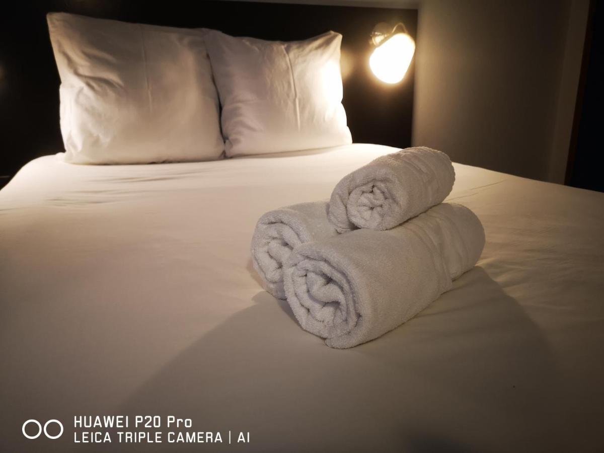 Hotel Le Ponson Обена Екстериор снимка