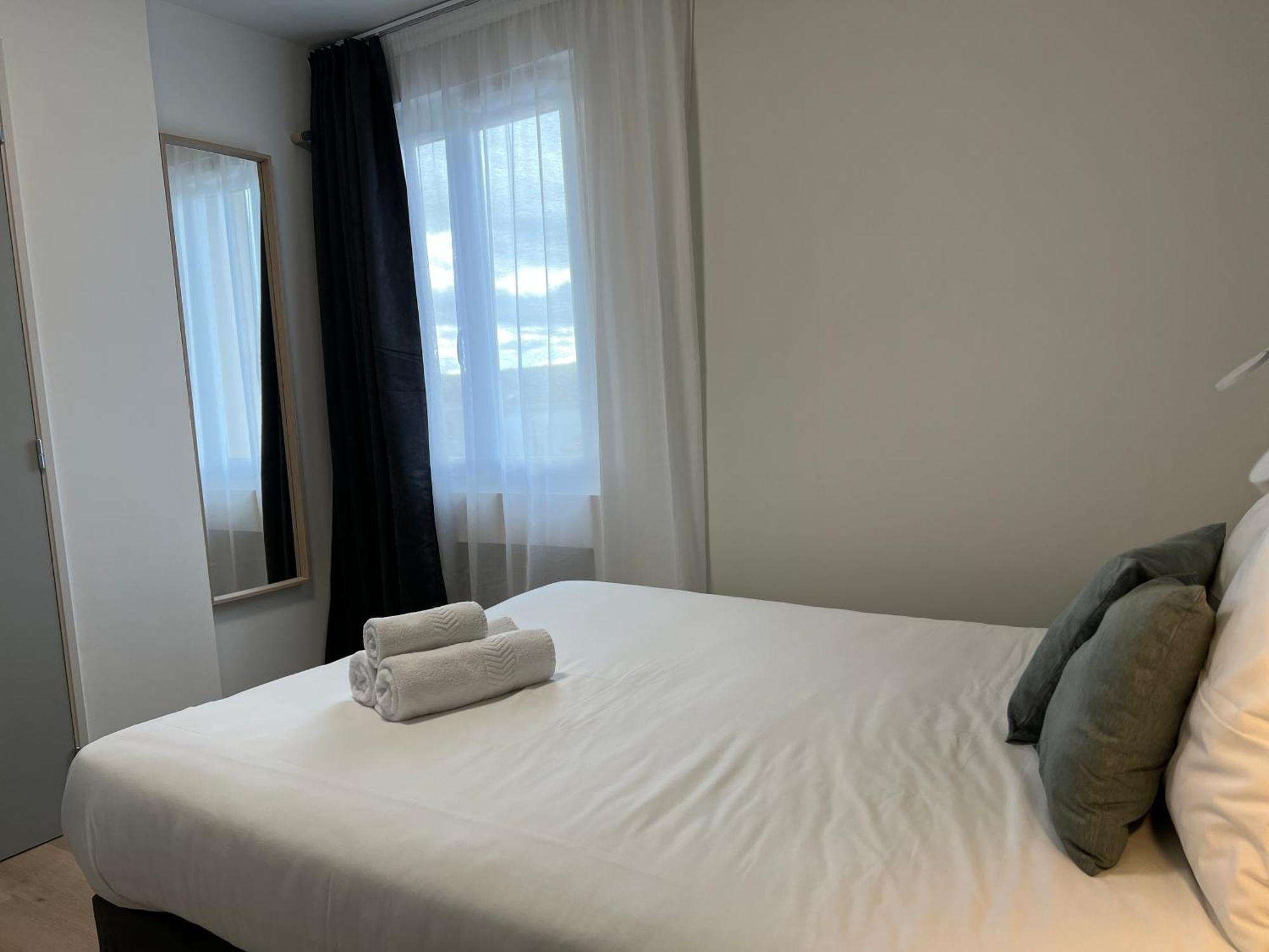 Hotel Le Ponson Обена Екстериор снимка