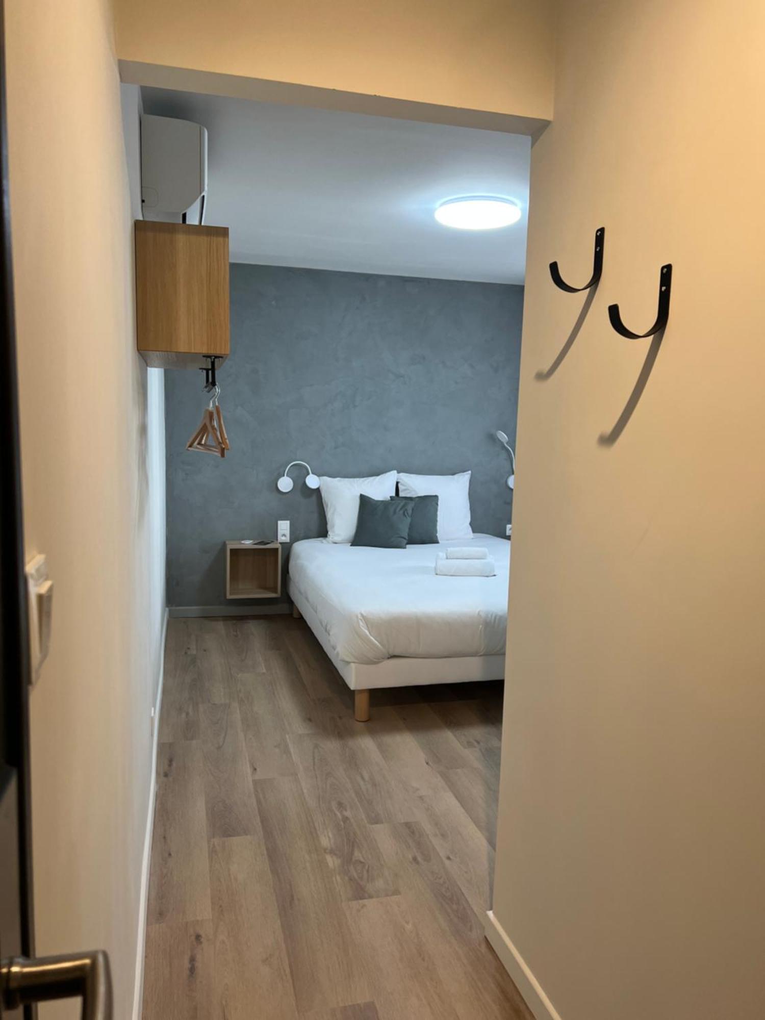 Hotel Le Ponson Обена Екстериор снимка