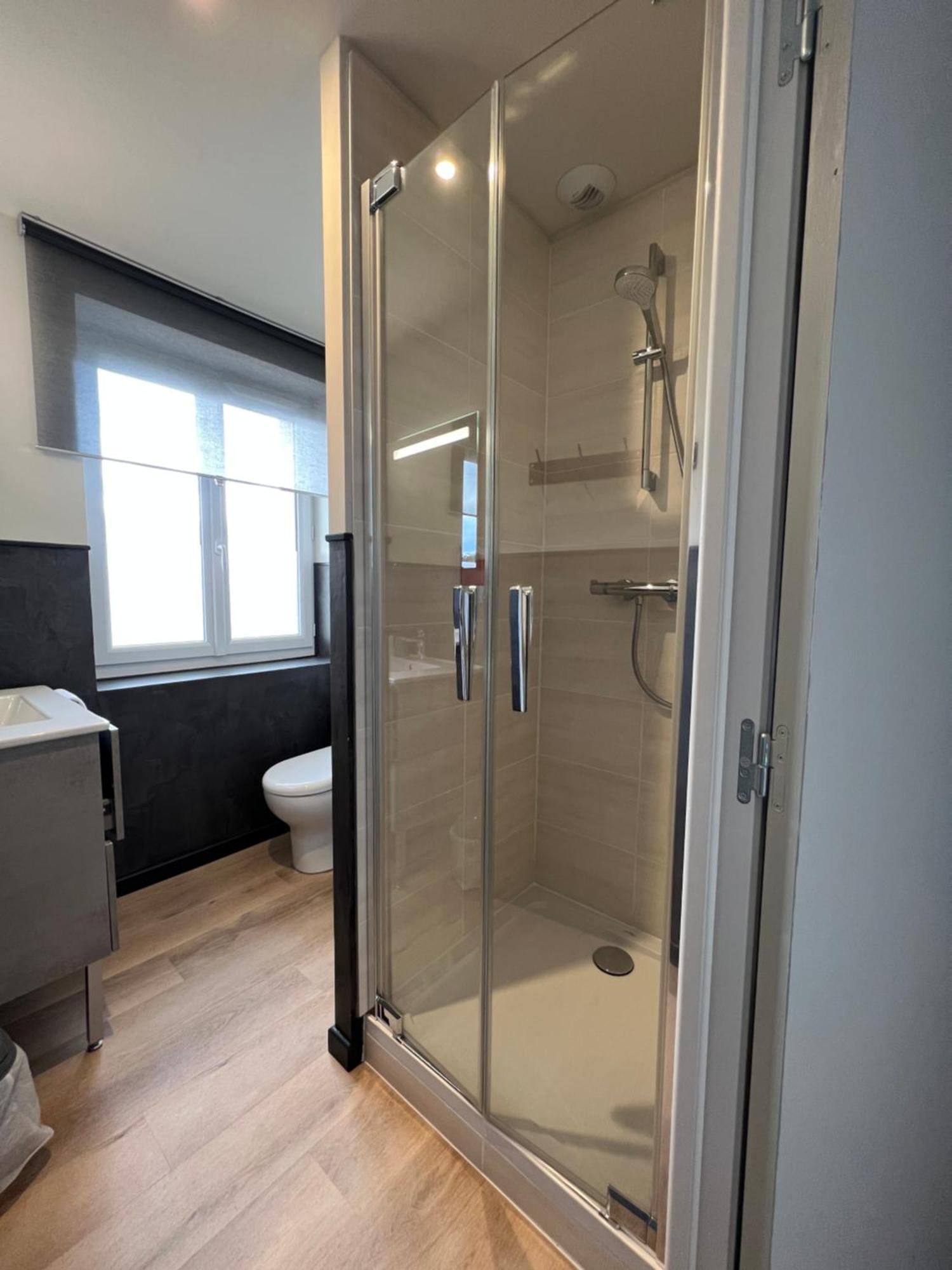 Hotel Le Ponson Обена Екстериор снимка