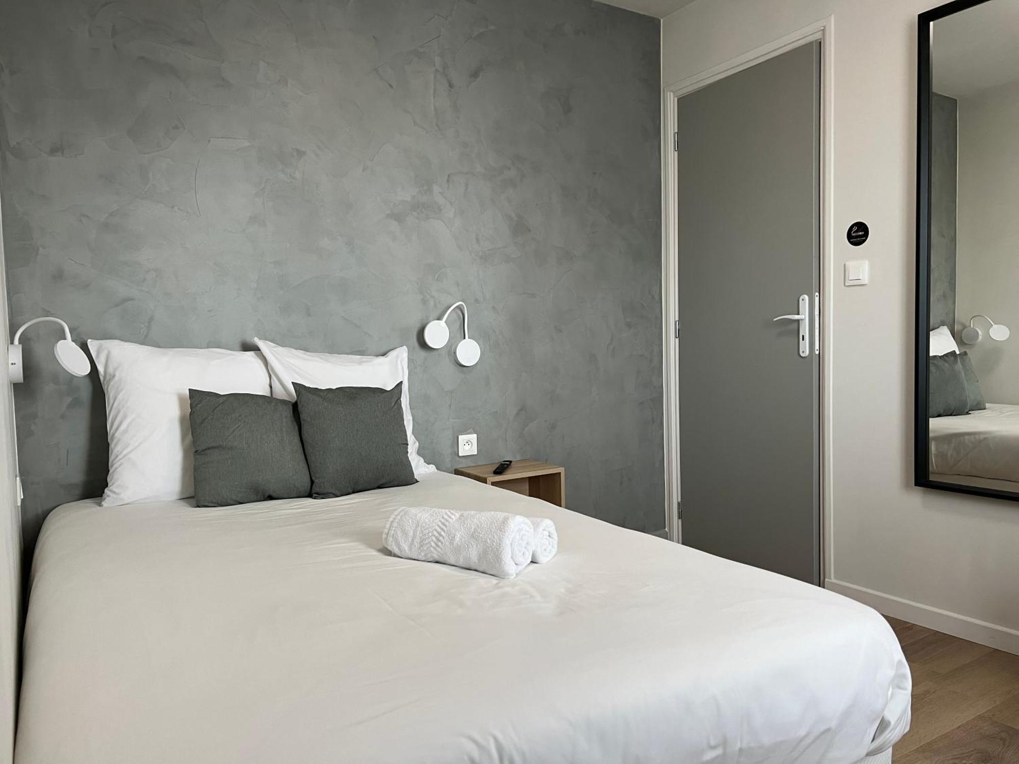 Hotel Le Ponson Обена Екстериор снимка